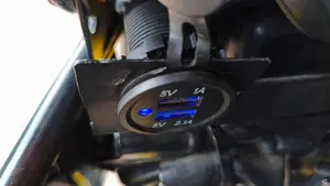 Royal Enfield Himalayan 411 (2017 - 20)  (7)