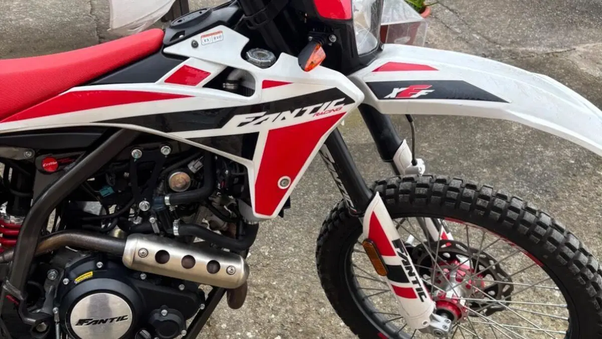 Fantic Motor XEF 125 Performance 4T (2022)  (7)