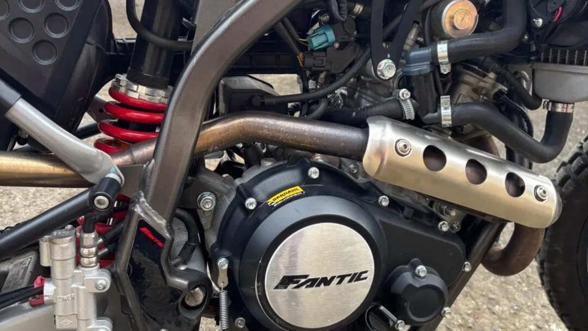Fantic Motor XEF 125 Performance 4T (2022)  (8)