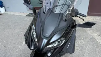 Yamaha T-Max 560 Tech Max (2022 - 24) usata