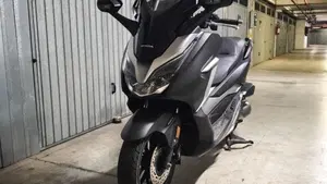 Honda Forza 300 (2019 - 20)  (2)