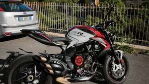MV Agusta Brutale 800 RR SCS (2020)  (3)
