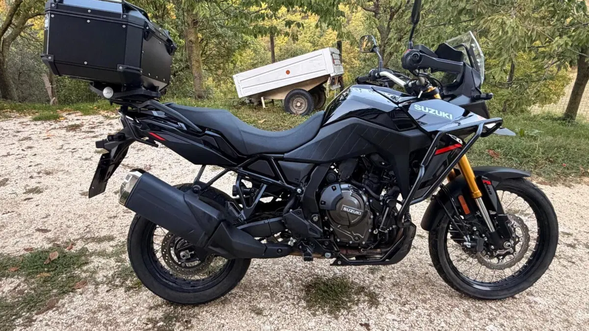 Suzuki V-Strom 800DE (2025 - 26)  (3)