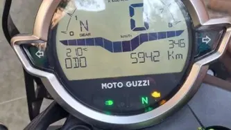 Moto Guzzi V7 Stone Special Edition (2022 - 25) usata