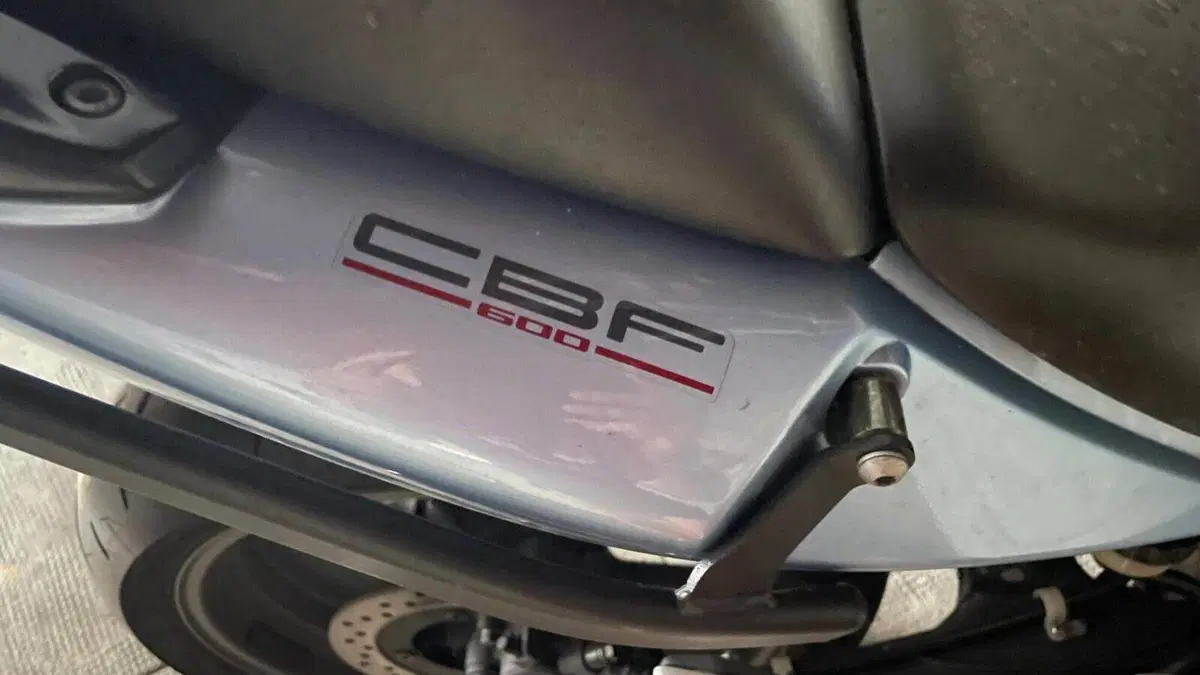 Honda CBF 600 ABS (2004 - 06)  (4)