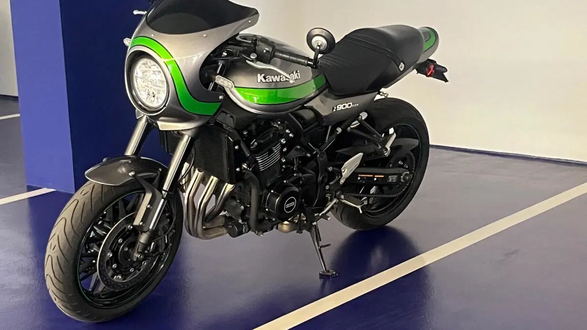 Kawasaki Z 900 RS Cafe (2022) 