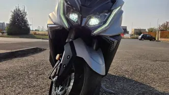 Kymco AK 550 (2017 - 19) usata