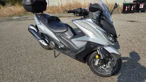 Kymco AK 550 (2017 - 19)  (7)