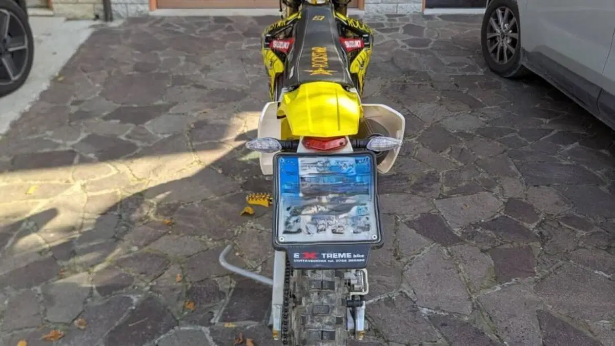 Suzuki RM-X 450 Z (2010 - 14)  (4)