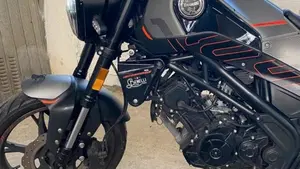 Benelli Leoncino 125 (2022 - 25)  (4)