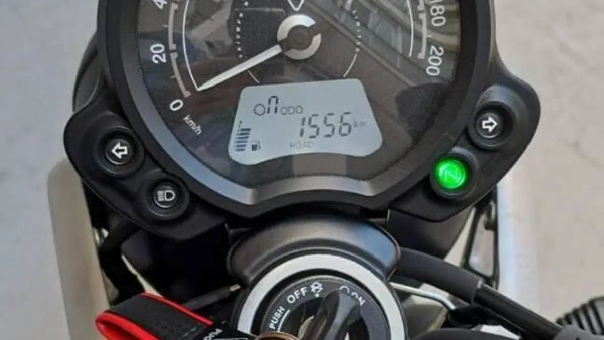 Triumph Street Twin EC1 Special Edition (2022 - 23)  (5)