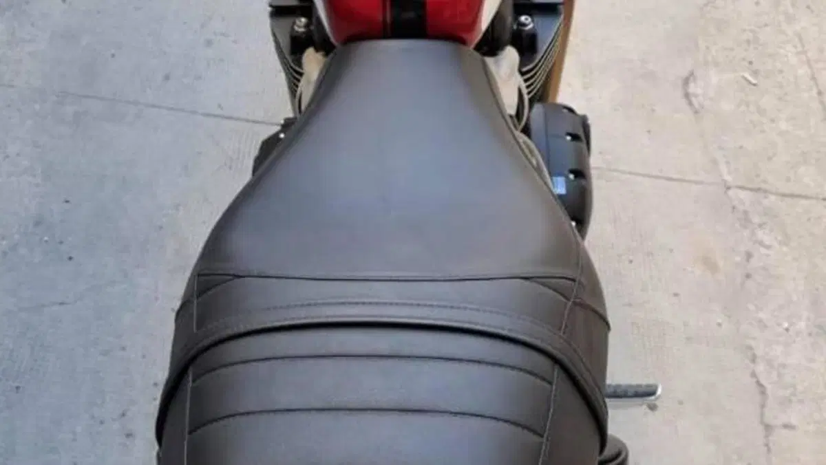 Triumph Street Twin EC1 Special Edition (2022 - 23)  (7)