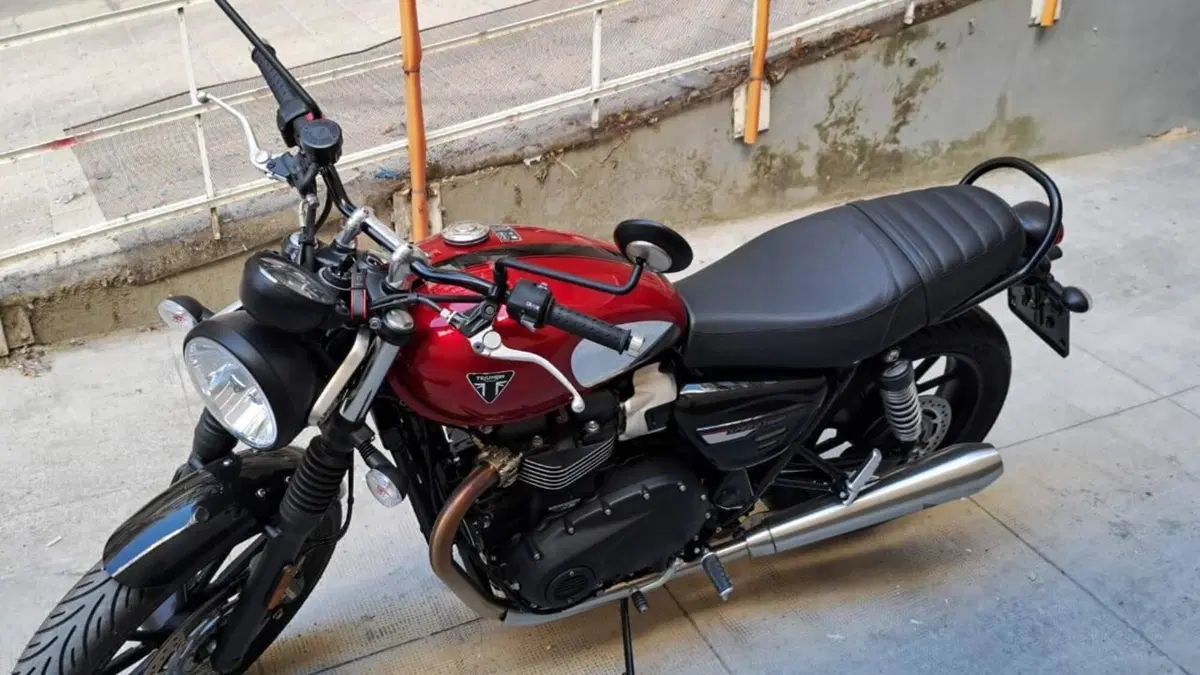 Triumph Street Twin EC1 Special Edition (2022 - 23) 