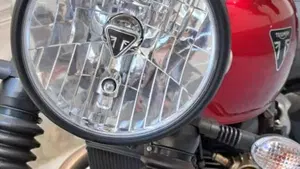 Triumph Street Twin EC1 Special Edition (2022 - 23)  (6)