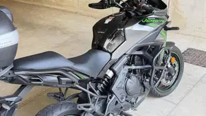 Kawasaki Versys 650 (2025 - 27)  (4)