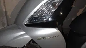 Kymco People 300i GT (2010 - 17)  (6)