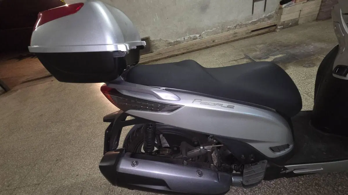 Kymco People 300i GT (2010 - 17)  (12)