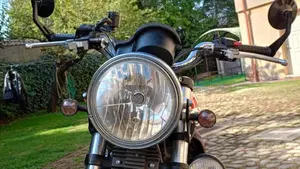 Triumph Bonneville SE (2009 - 13)  (16)