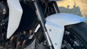 Kawasaki Z 750 (2007 - 14)  (8)