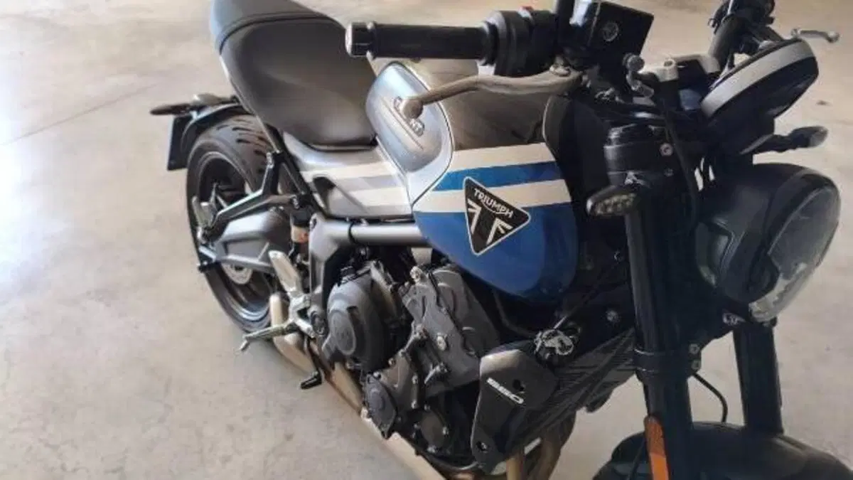 Triumph Trident 660 (2025)  (11)