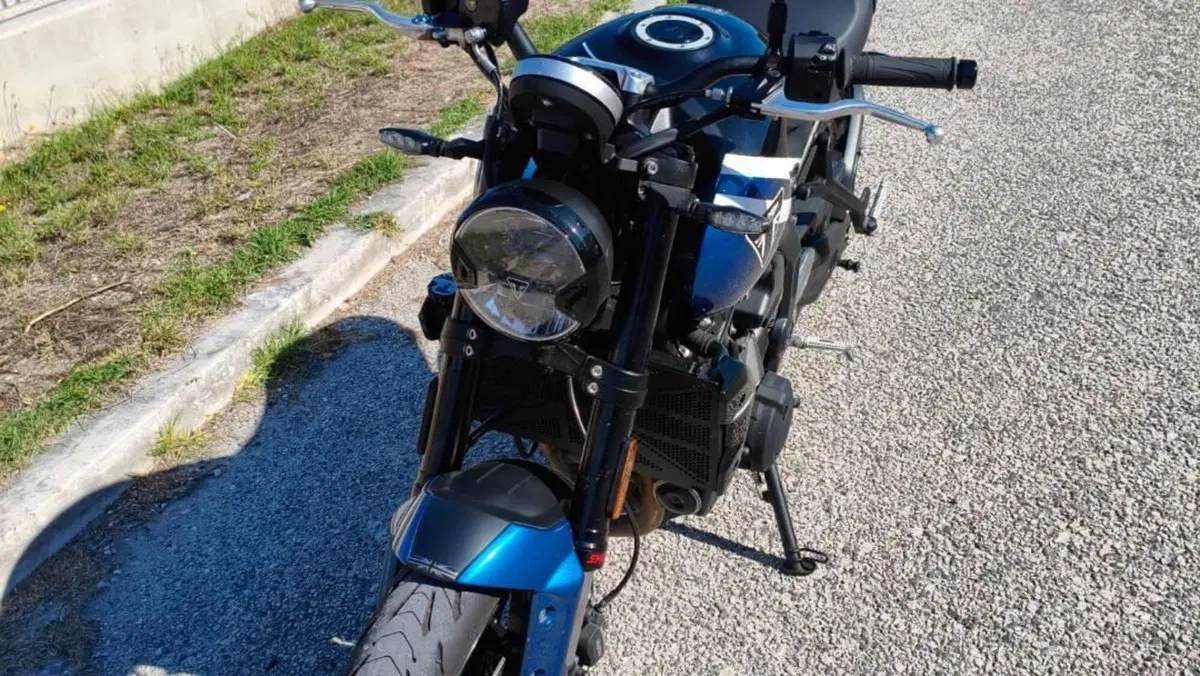 Triumph Trident 660 (2025)  (15)