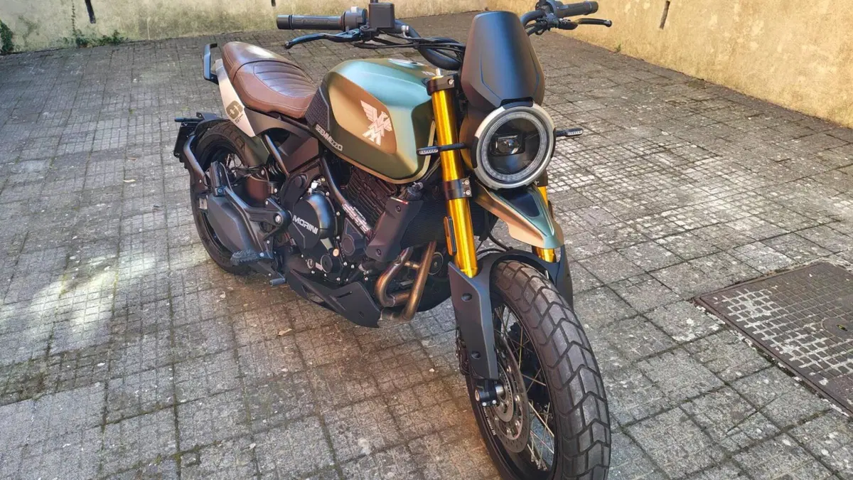 Moto Morini SEIEMMEZZO SCR (2022 - 26)  (2)