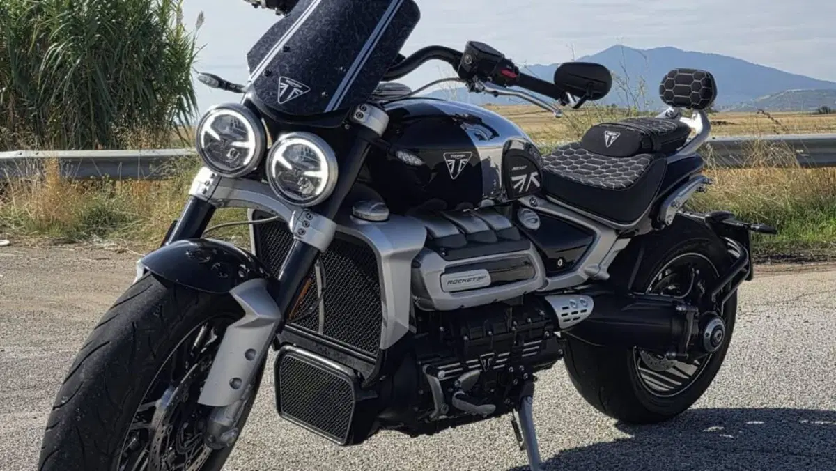 Triumph Rocket 3 GT Chrome Edition (2023)  (3)