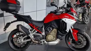 Ducati Panigale V4 S 1100 (2021) 