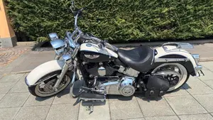Harley-Davidson 1690 Deluxe ABS (2011 - 16) - FLSTN  (7)