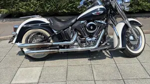 Harley-Davidson 1690 Deluxe ABS (2011 - 16) - FLSTN  (10)