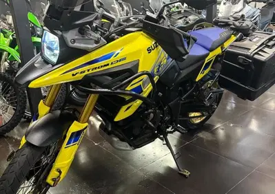 Suzuki V-Strom 1050DE (2023 - 24) - Annuncio 10138811