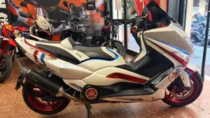 Yamaha T-Max 500 White Max (2010 - 11)  (3)