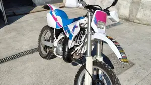 Yamaha WR 200 (1993 - 95) 