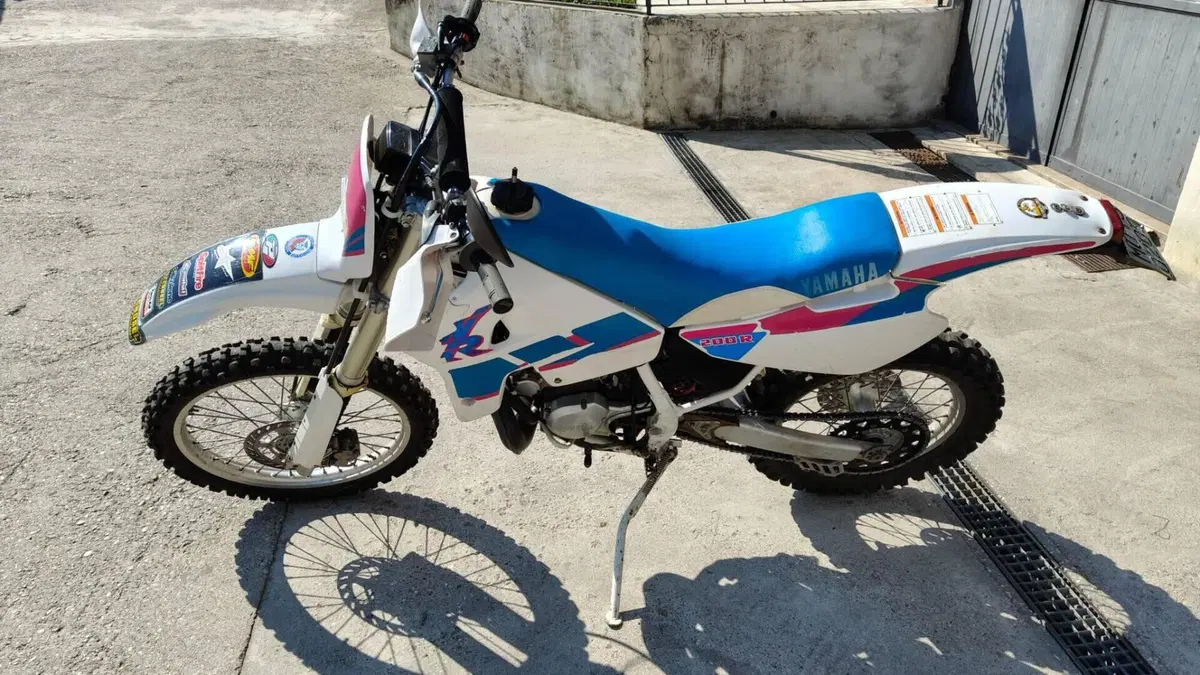 Yamaha WR 200 (1993 - 95)  (4)