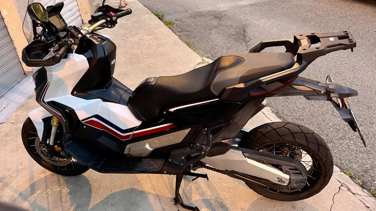 Honda X-ADV 750 (2017)  (3)