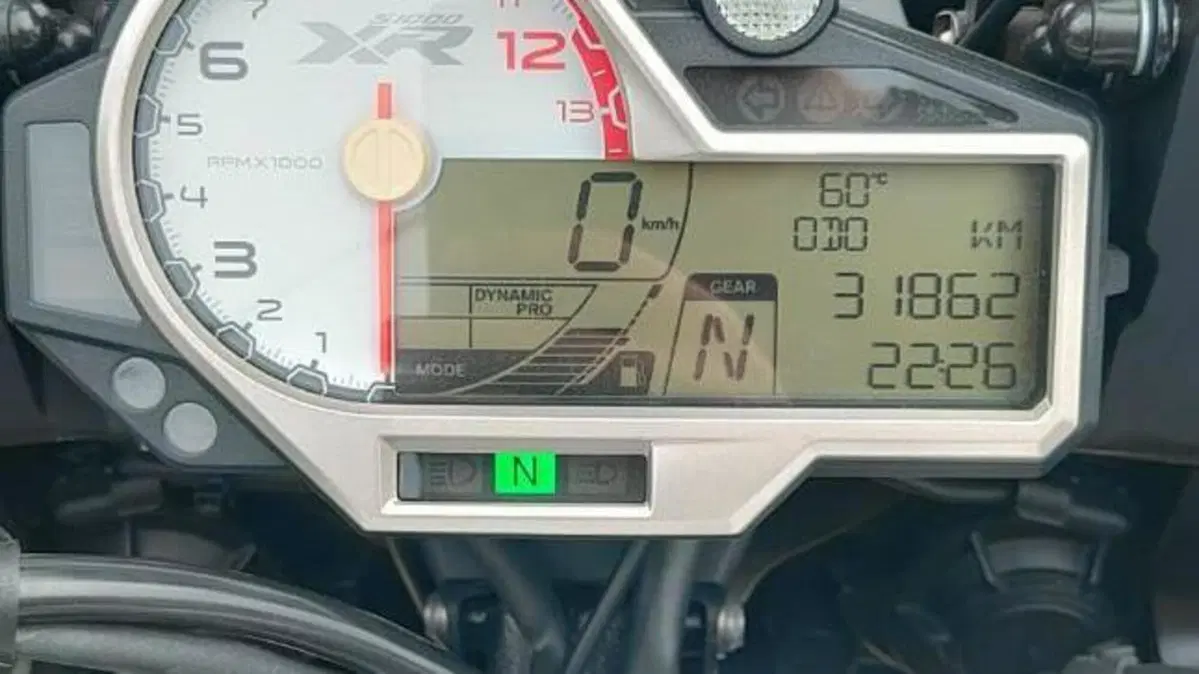 Bmw S 1000 XR (2017 - 19)  (6)