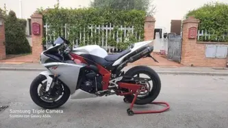 Yamaha YZF R1 (2009 - 11)