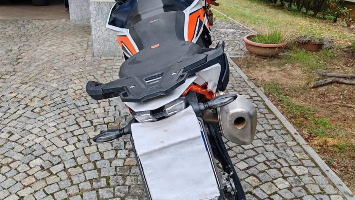KTM 890 Adventure R (2023 - 24)  (4)