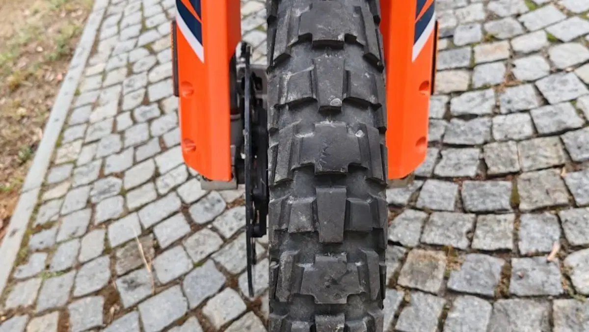 KTM 890 Adventure R (2023 - 24)  (5)