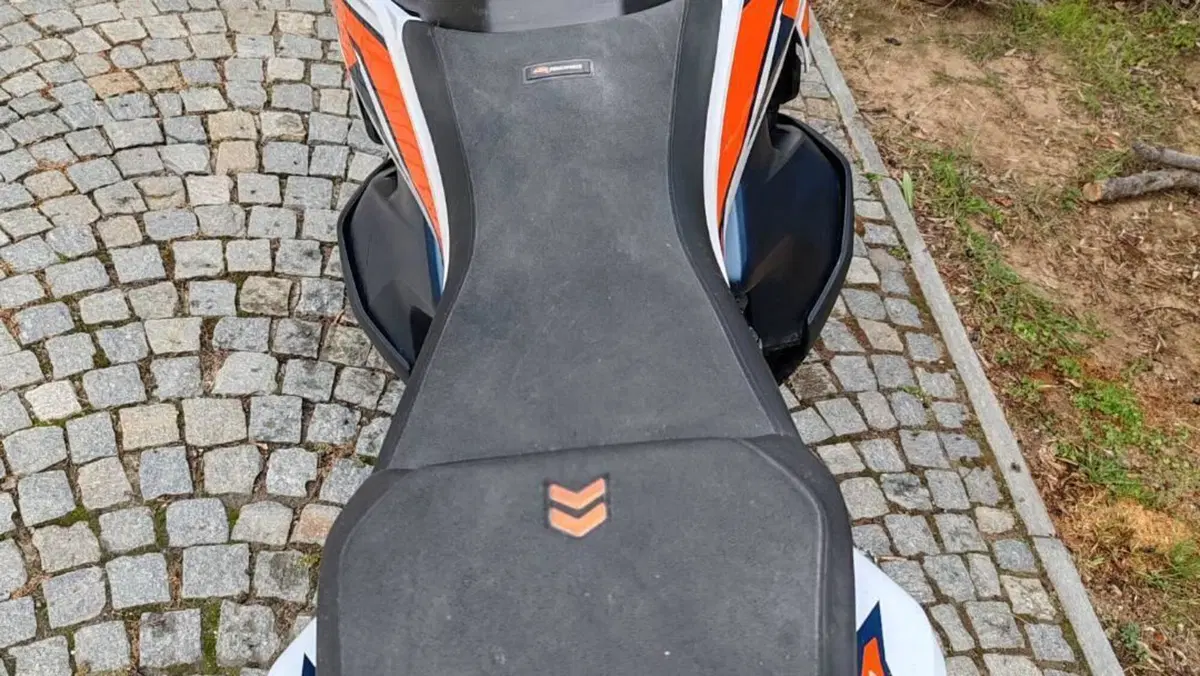 KTM 890 Adventure R (2023 - 24)  (8)