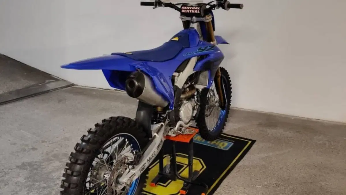 Yamaha YZ 250 F (2025)  (4)