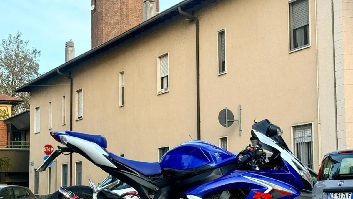 Suzuki GSX R 600 (2008 - 10)  (3)