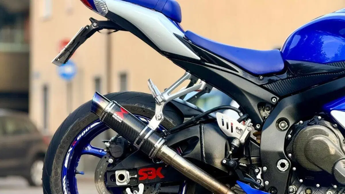 Suzuki GSX R 600 (2008 - 10)  (6)