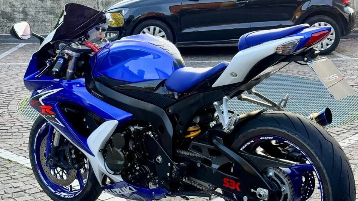 Suzuki GSX R 600 (2008 - 10)  (9)