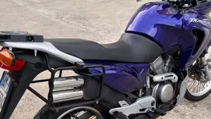 Honda Transalp XL 650V (2000 - 04)  (2)