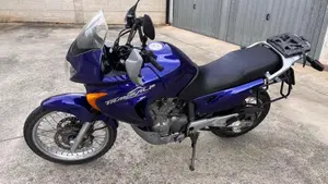 Honda Transalp XL 650V (2000 - 04)  (6)