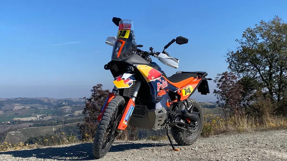 KTM 890 Adventure R (2023 - 24)  (6)