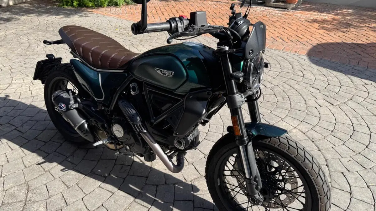 Ducati Scrambler 800 Nightshift (2025 - 26)  (9)