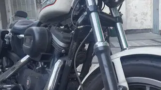 Harley-Davidson 883 R (2008 - 16) - XL 883R usata