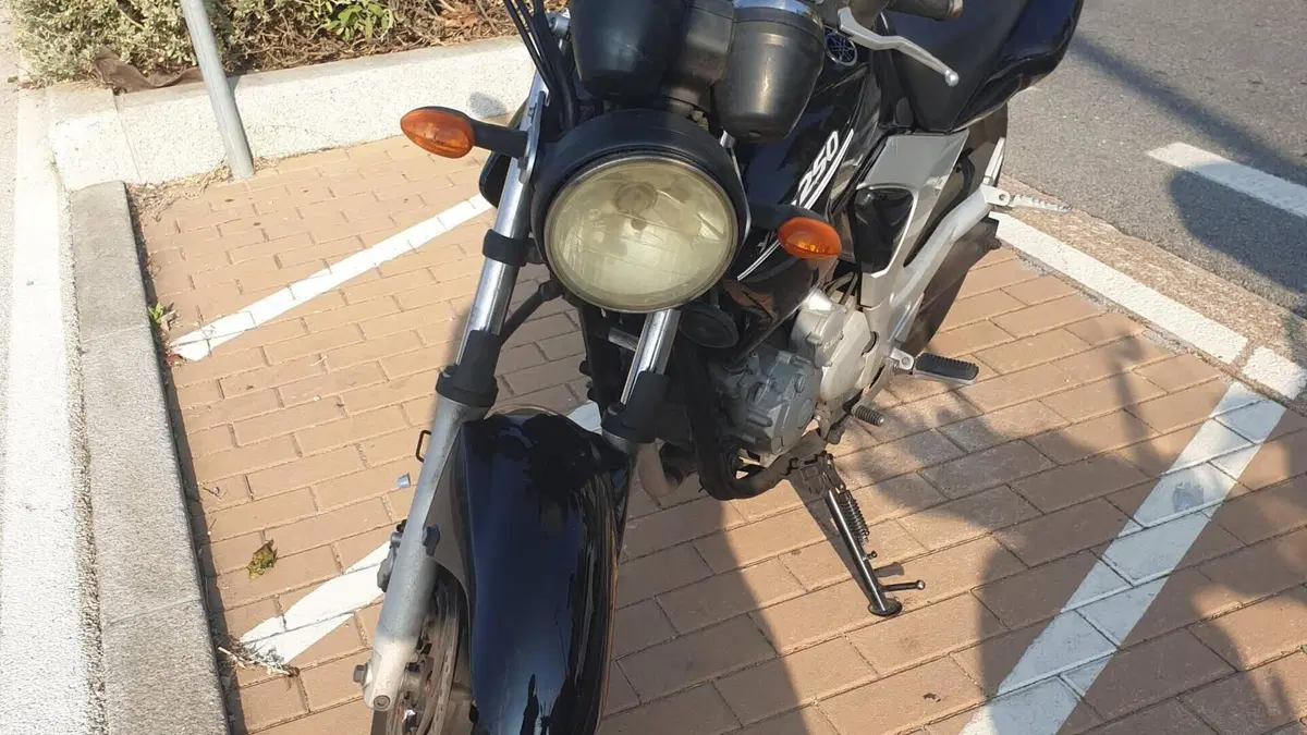 Yamaha YBR 250 (2006 - 13)  (6)